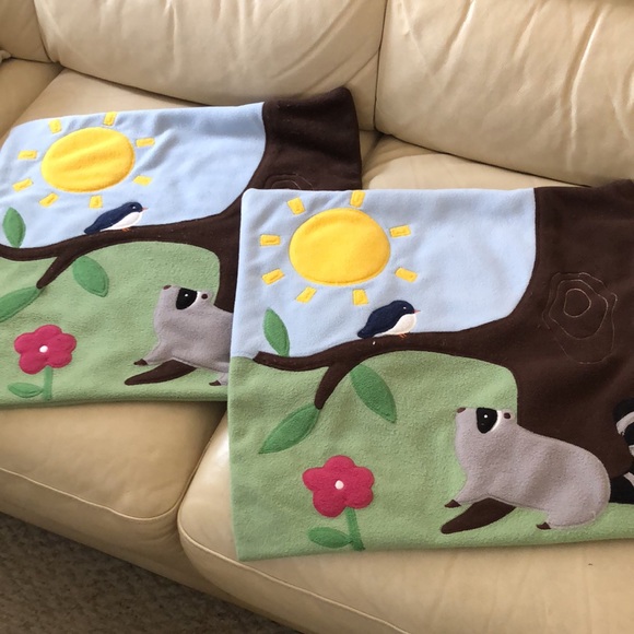 Pillow covers - Picture 2 of 6